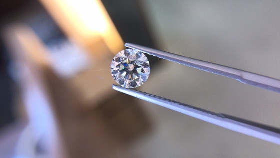 주문 1.7CT G VVS1 ID EX CVD 실험실 제작 다이아몬드 둥근 절단 IGI 인증 LG600314934 online manufacture