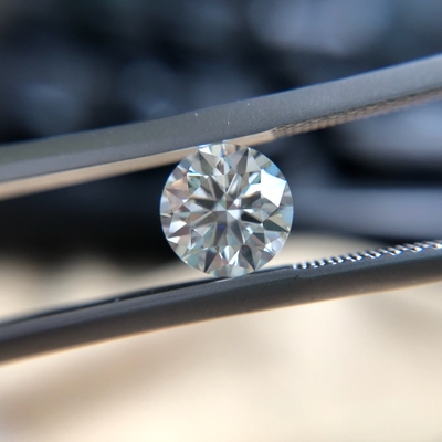 주문 둥근 절단 1.85CT H VVS1 ID EX 무형 CVD 실험실 자란 다이아몬드 online manufacture