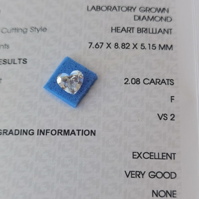주문 2.08ct CVD 심장 모양 실험실에서 자란 다이아몬드 VS2 F OEM ODM online manufacture